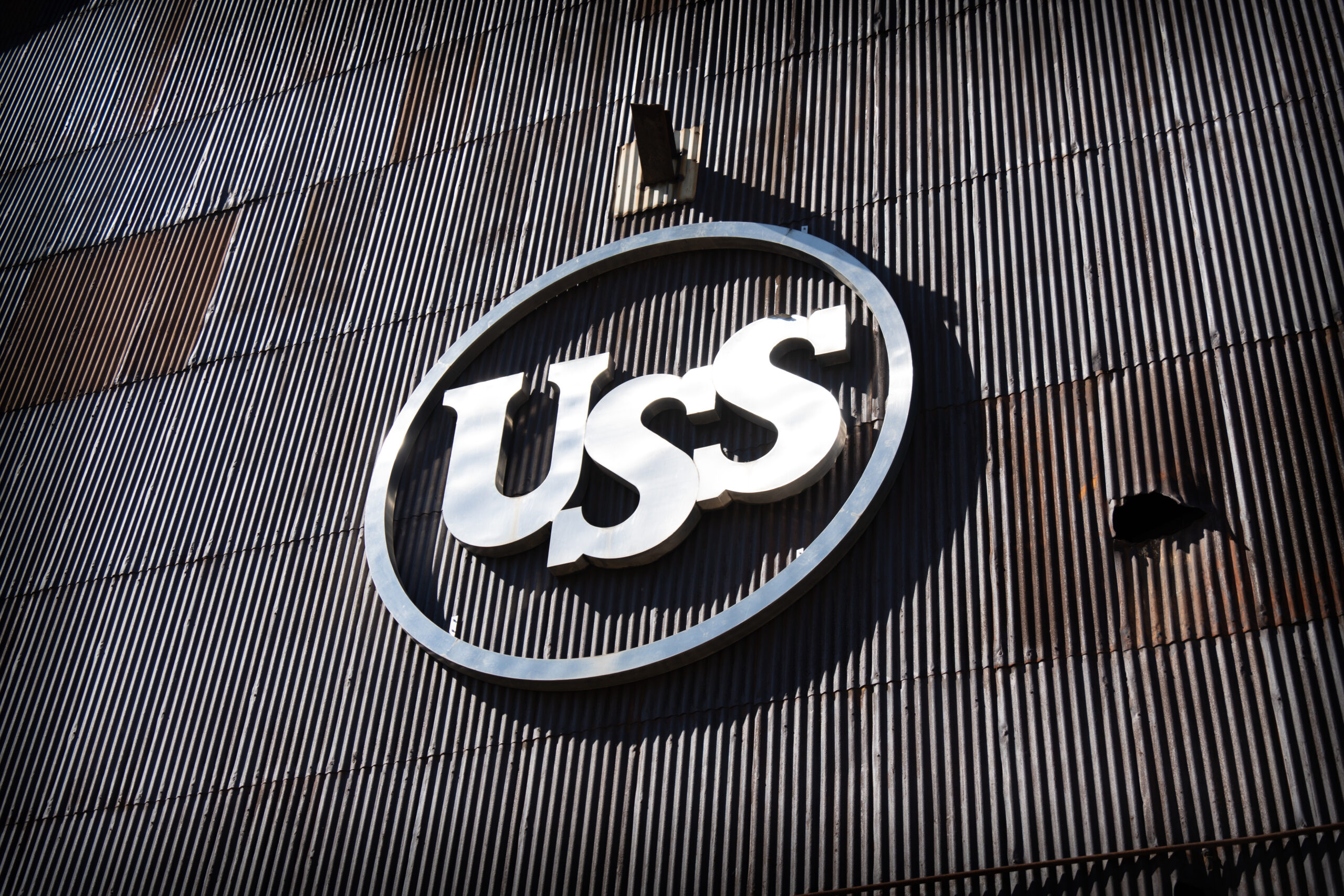 US Steel Shares Jump Following Esmarks Acquisition Offer