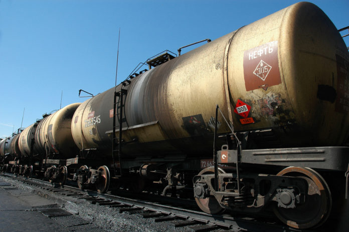 Bulk-oil train in Russia