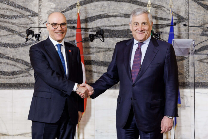 Foreign Minister Antonio Tajani meets Tunisian Foreign Minister Nabil Ammar in April 2023