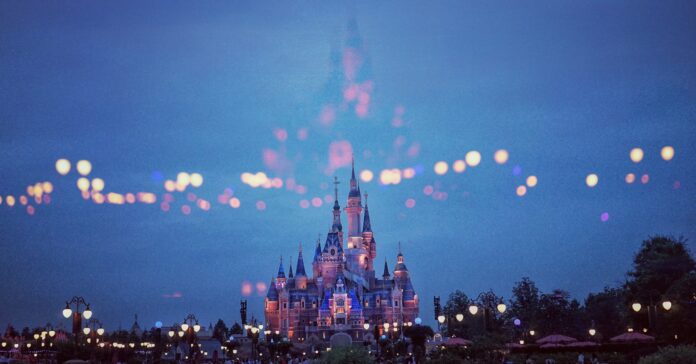 Disney, China