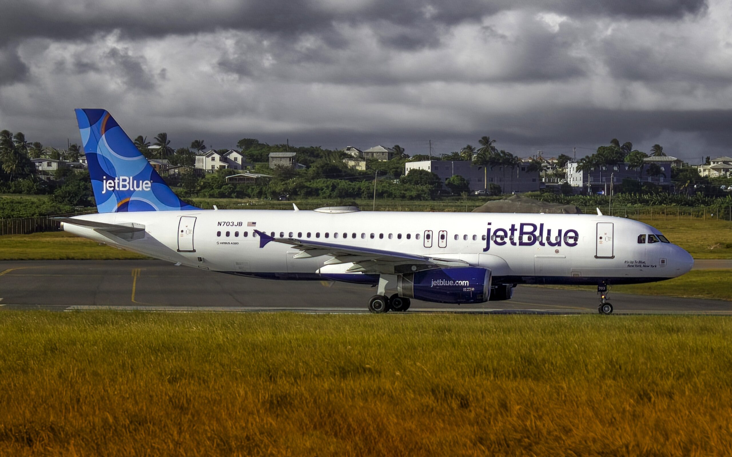 JetBlue Stock Jumps Following Adjusted Forecast